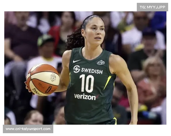 萨巴里三分命中率下滑但依旧是水星队重要得分核心